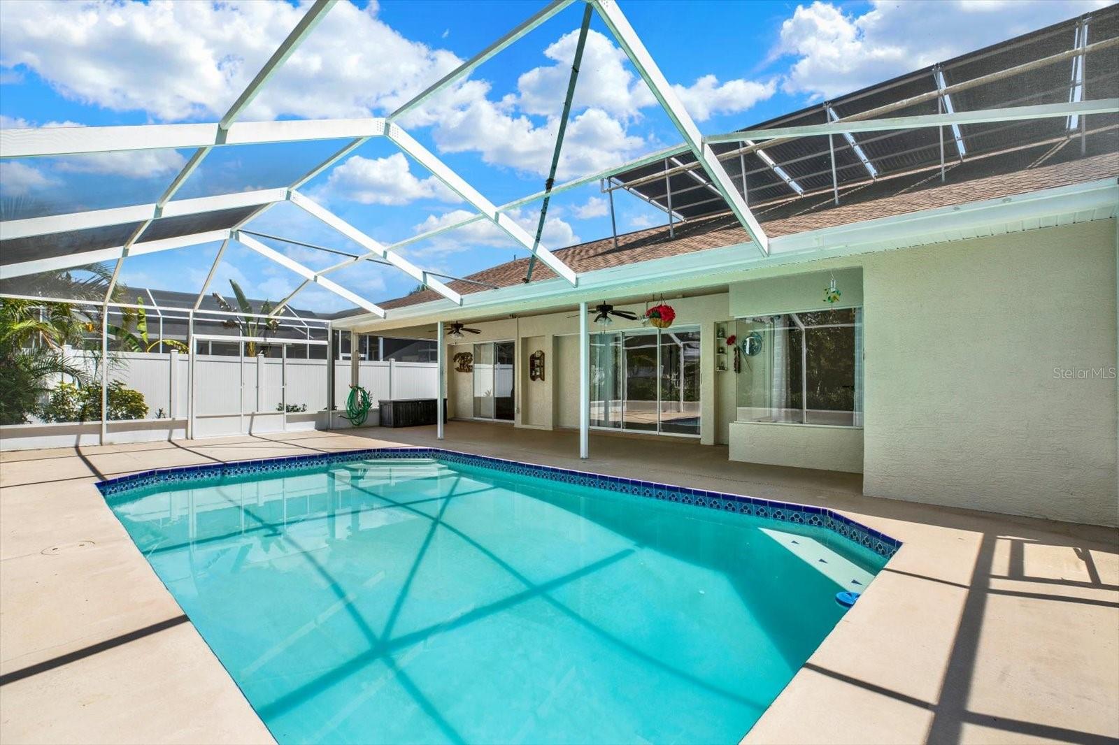 ELLINGTON ESTATES NORTH - Residential