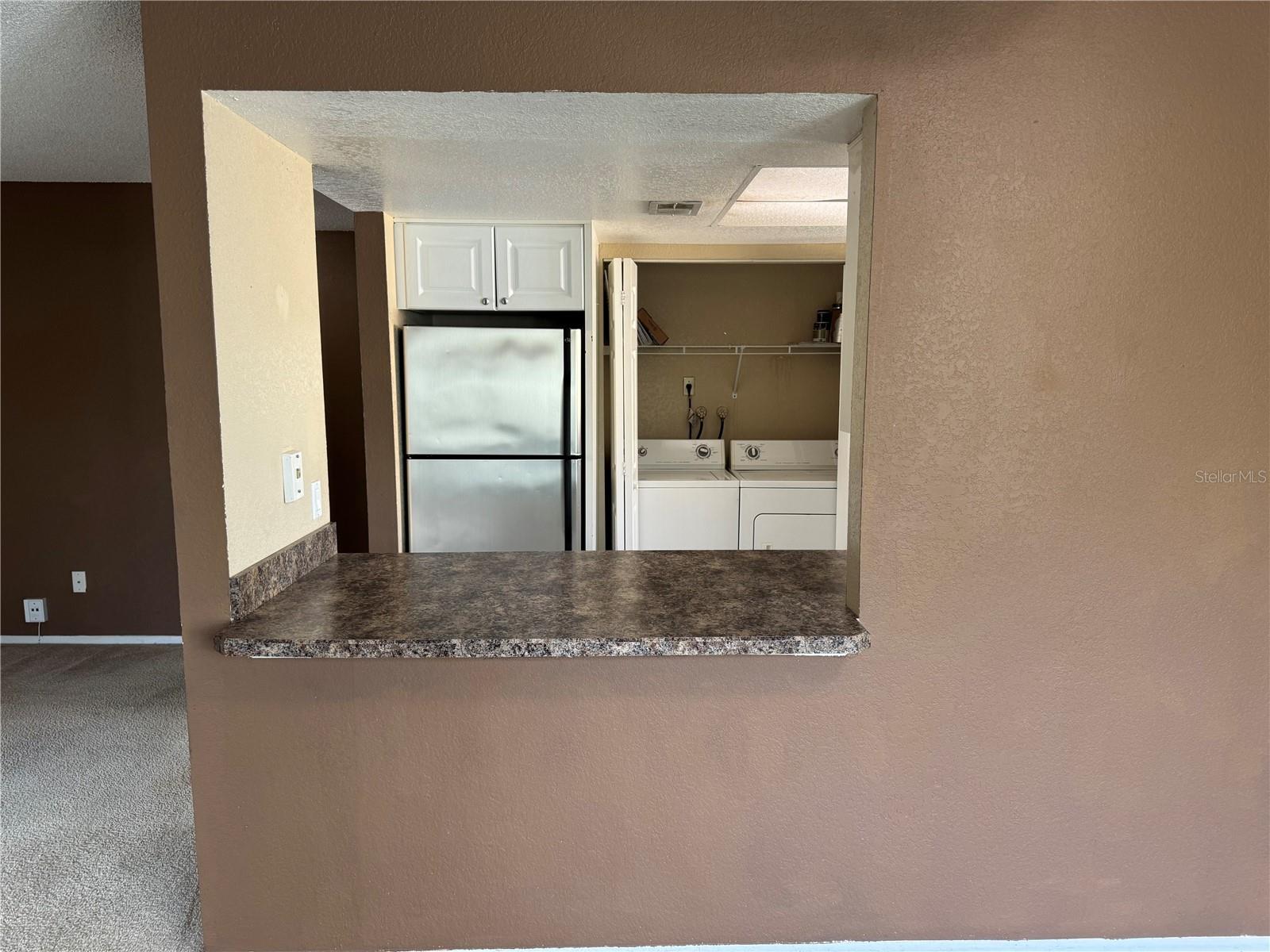 HAWTHORNE VILLAGE CONDO - Residential Lease