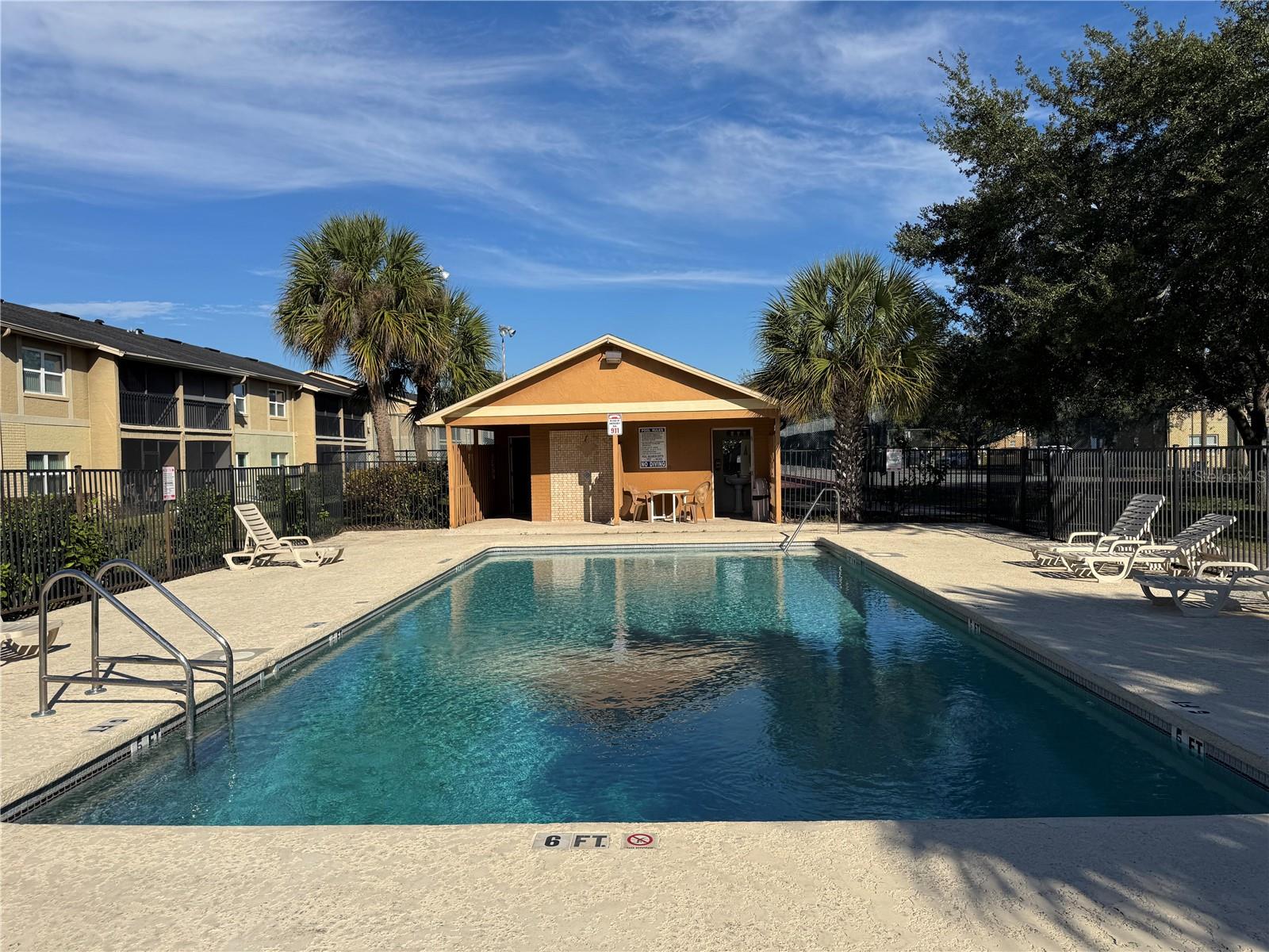 HAWTHORNE VILLAGE CONDO - Residential Lease