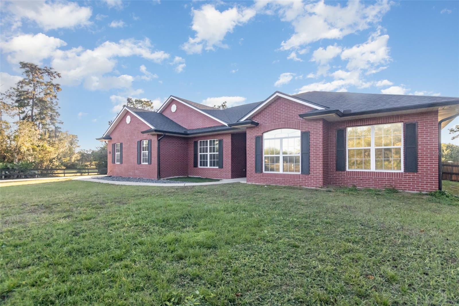 BAY LAKE RANCH UNIT 2 - Residential