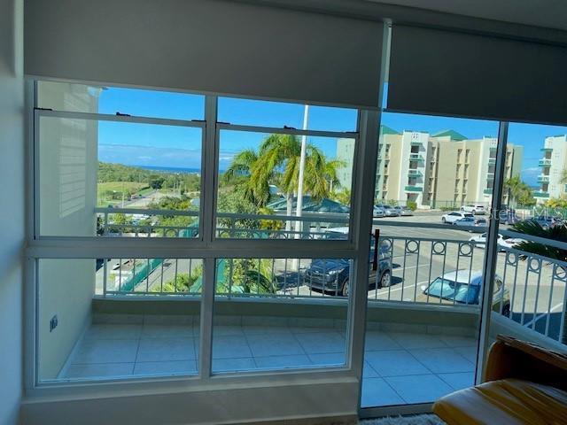 VISTA DEL MAR LUXURY BARRIO ARENALES ROAD 110 C 201