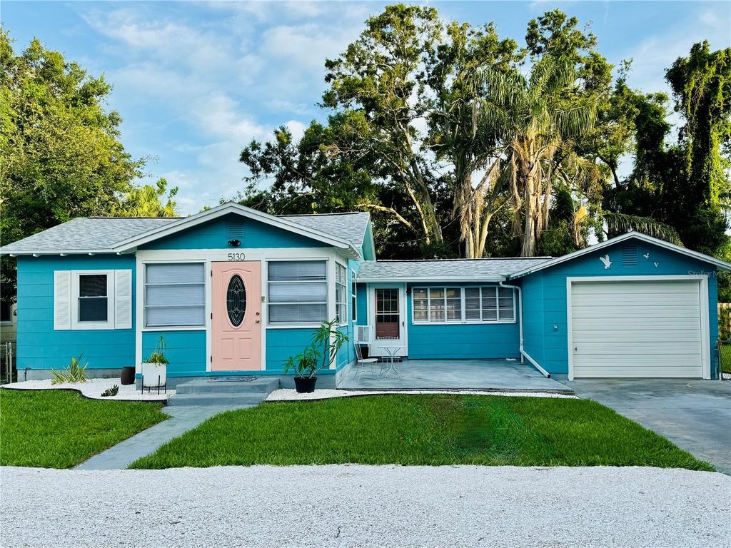 Photo of 5130 Pine Grove Terrace S, Gulfport, FL 33707 (MLS # TB8397544)