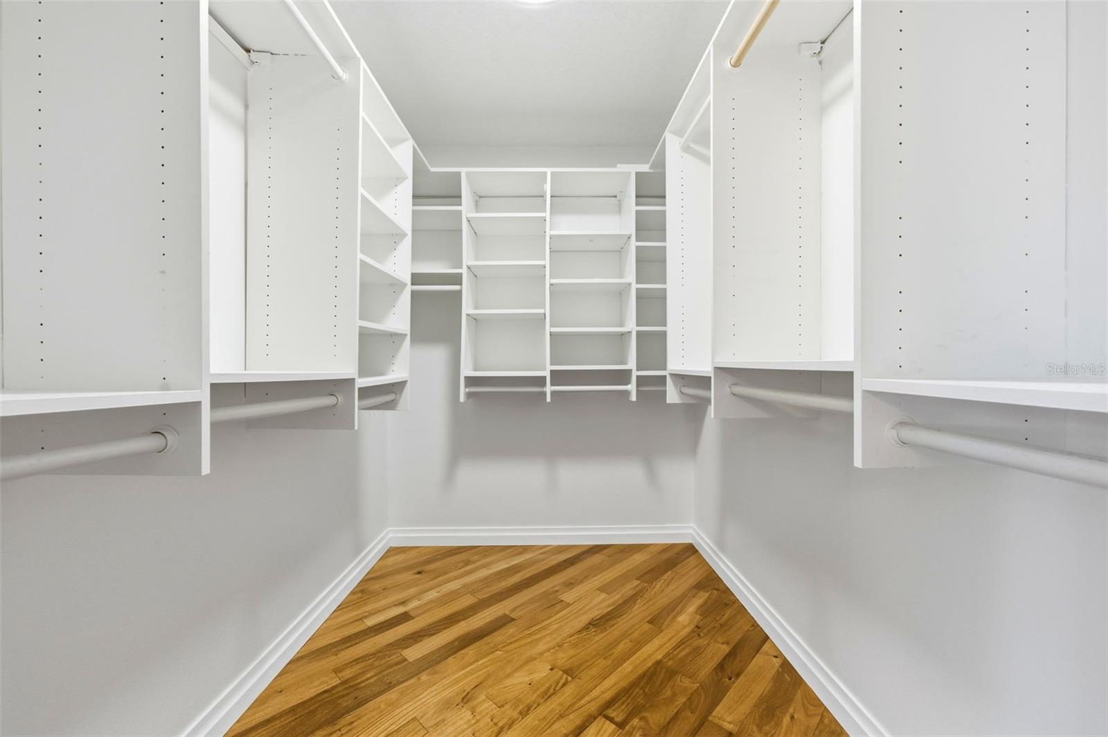 RIVER COUNTRY ESTATES - Residential