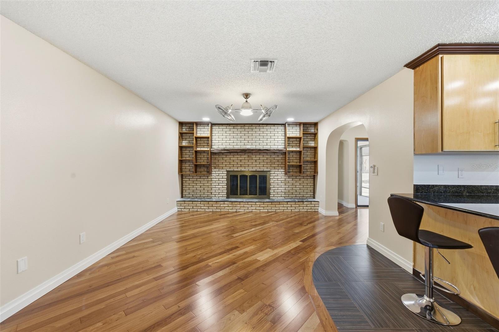 RIVER COUNTRY ESTATES - Residential