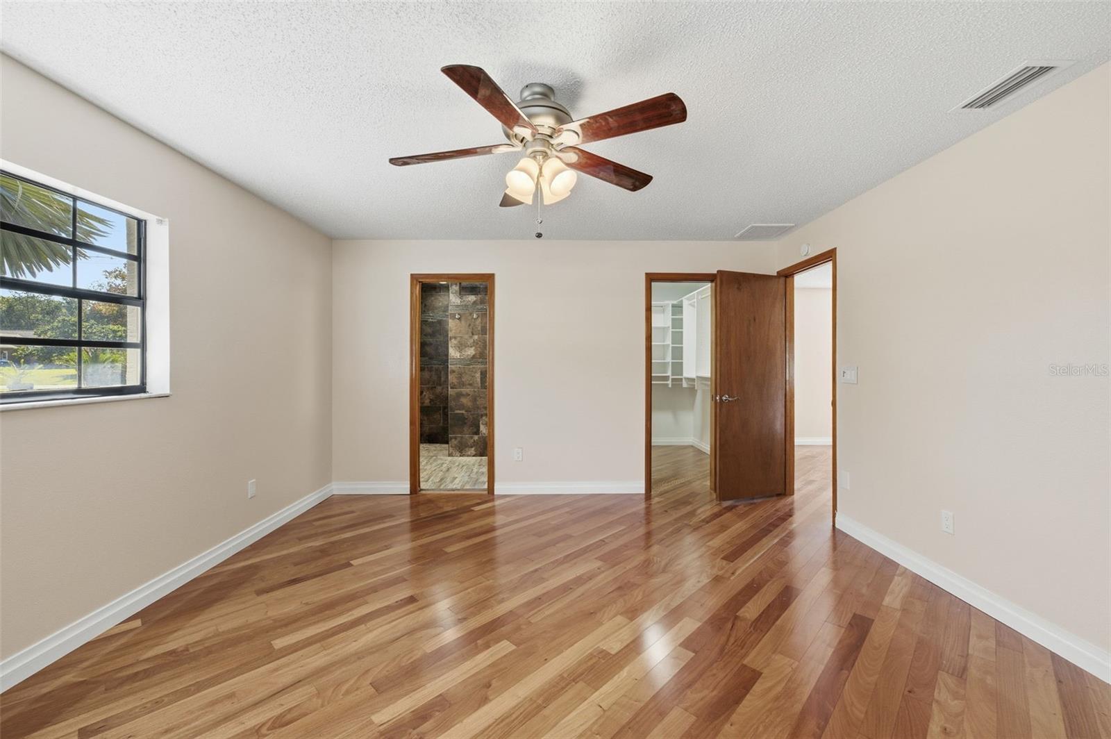 RIVER COUNTRY ESTATES - Residential