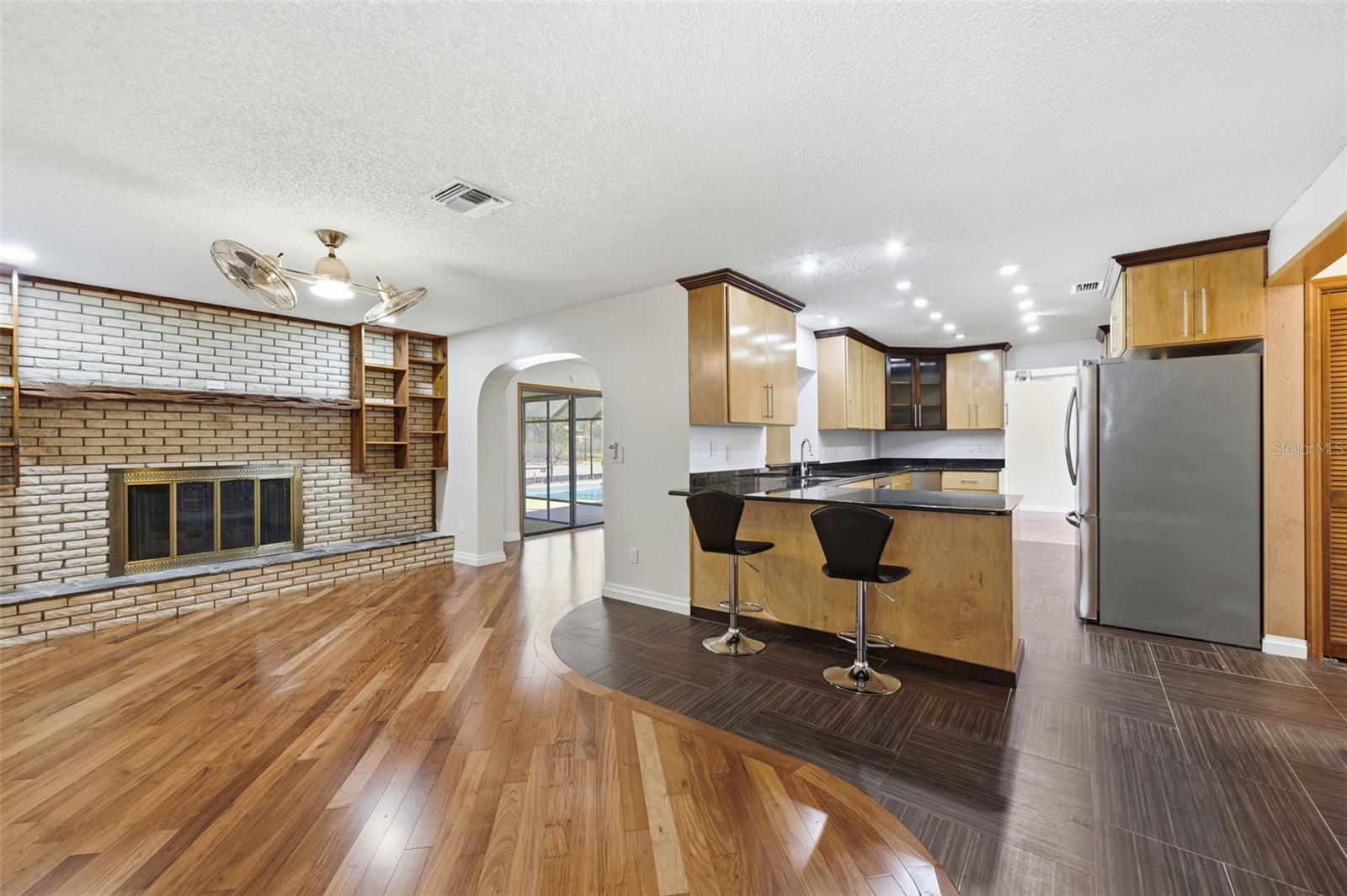 RIVER COUNTRY ESTATES - Residential