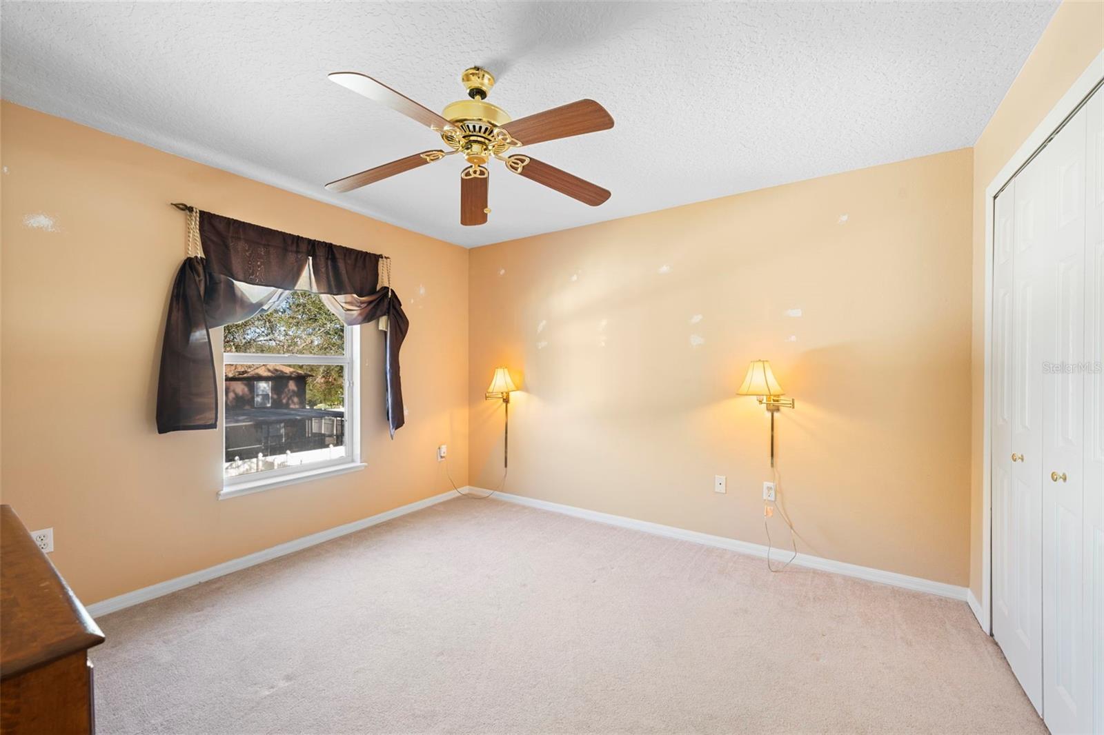 GROVELAND EAGLE PINES - Residential