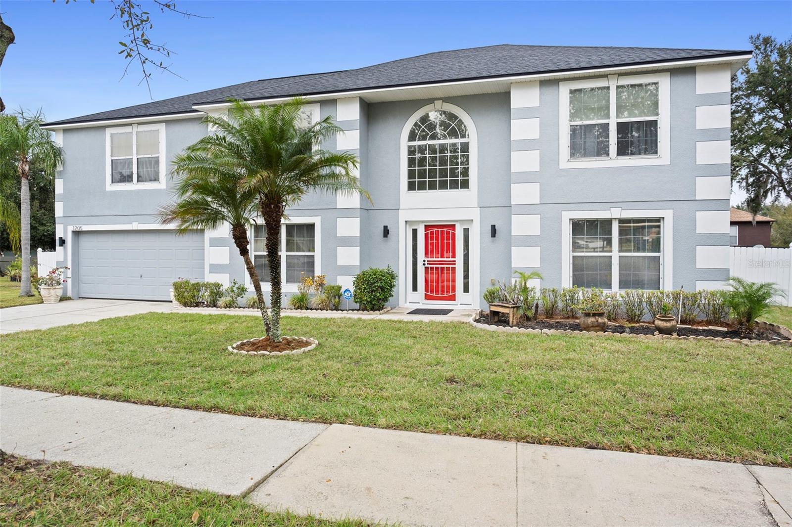 GROVELAND EAGLE PINES - Residential