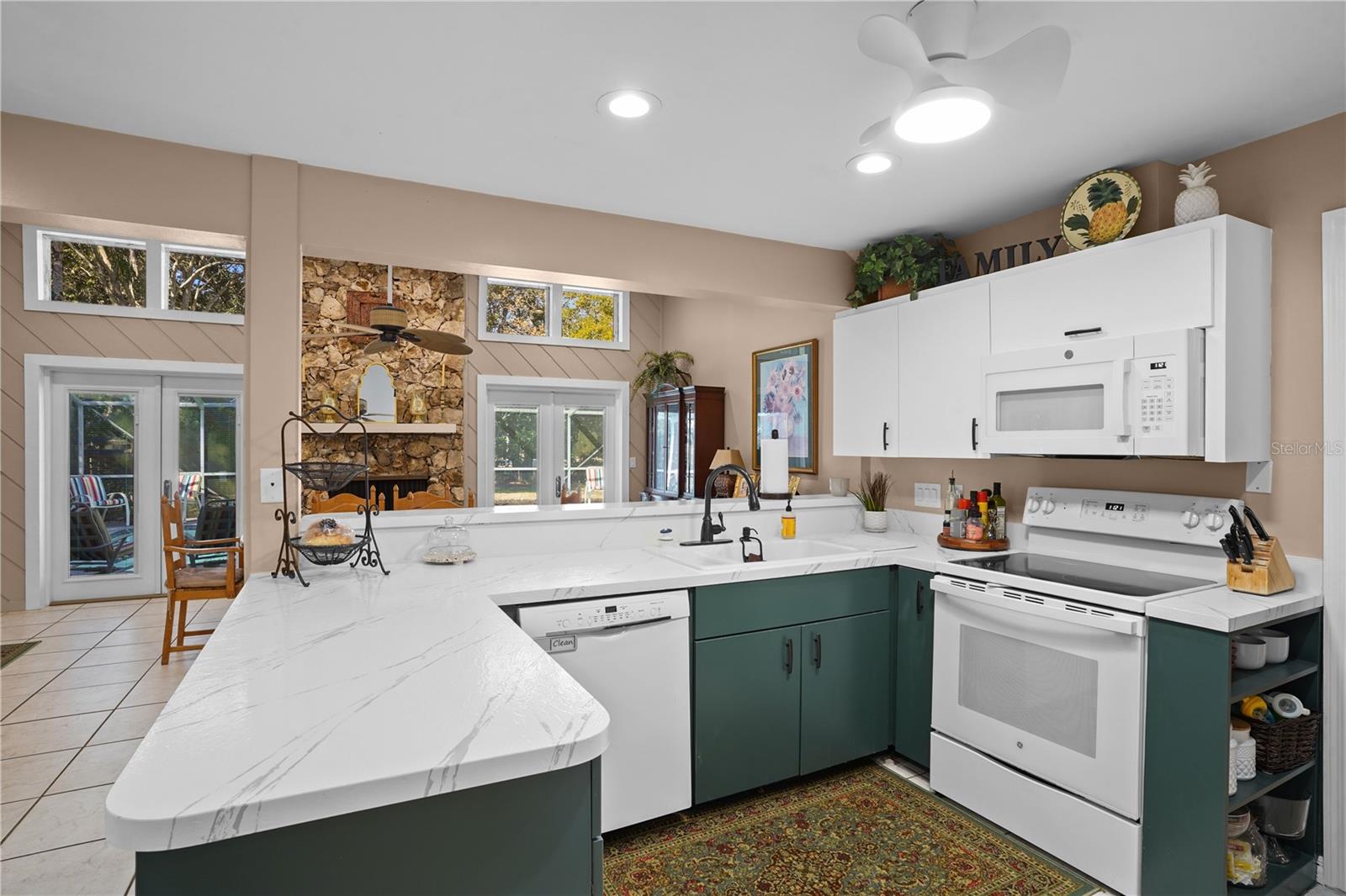 WEKIVA CLUB ESTATES SEC 04 - Residential