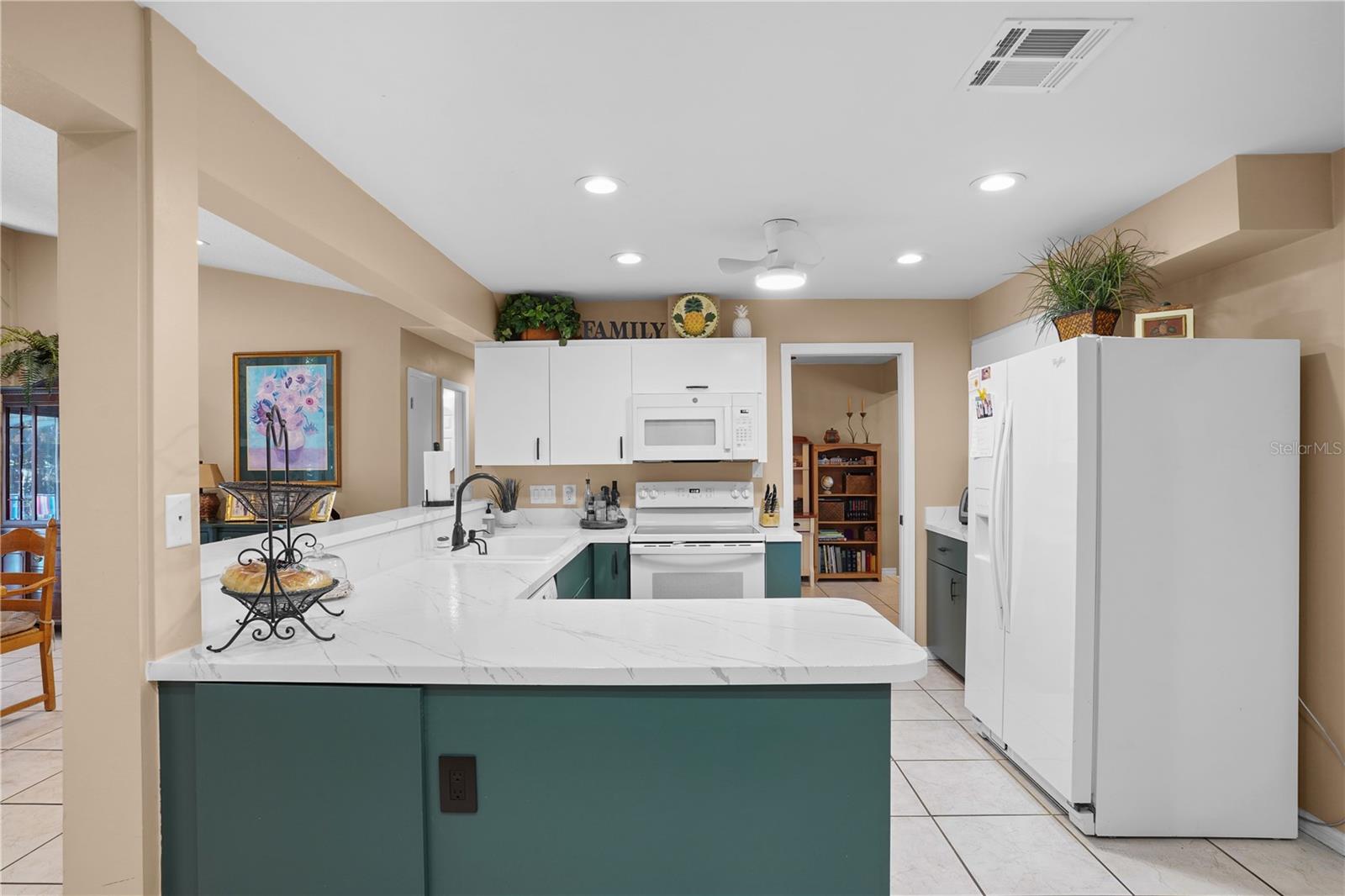 WEKIVA CLUB ESTATES SEC 04 - Residential