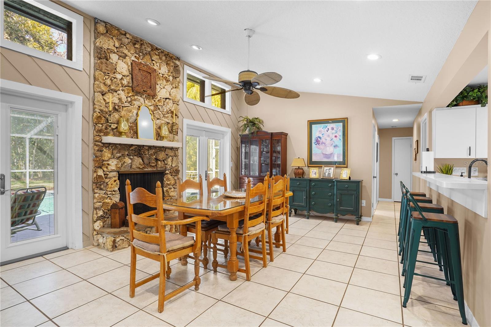 WEKIVA CLUB ESTATES SEC 04 - Residential