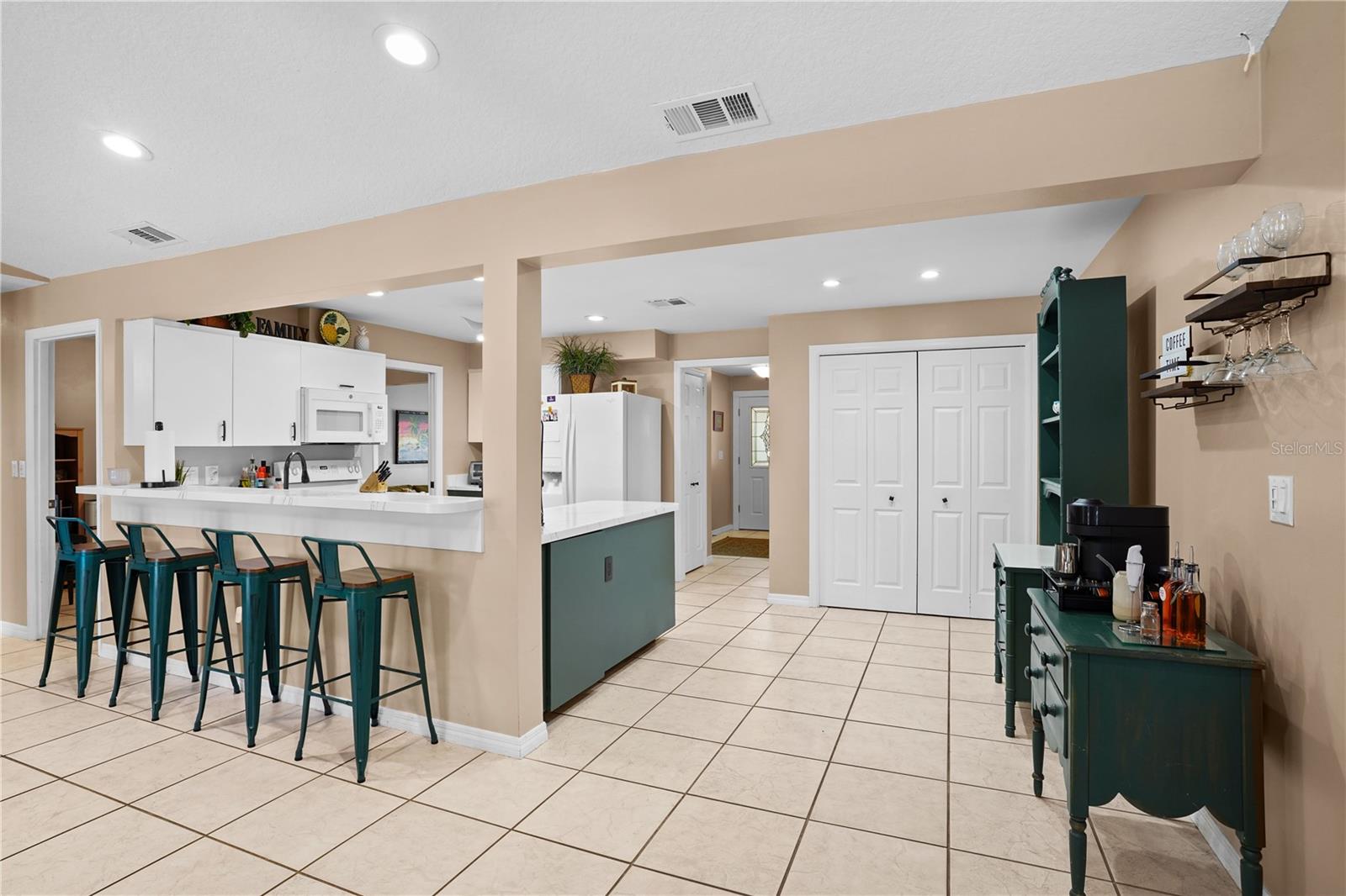 WEKIVA CLUB ESTATES SEC 04 - Residential