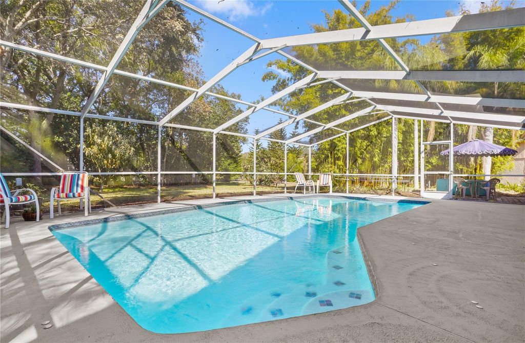 Photo of 157 Harrogate Court, Longwood, FL 32779 (MLS # O6379020)