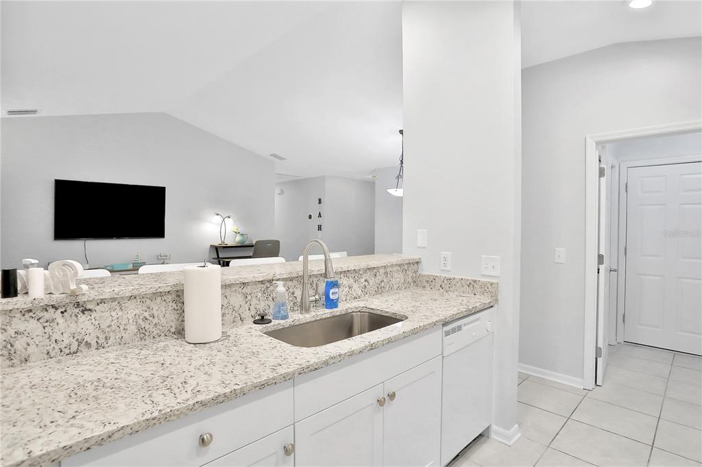 CORTEZ LANDINGS - Residential Lease