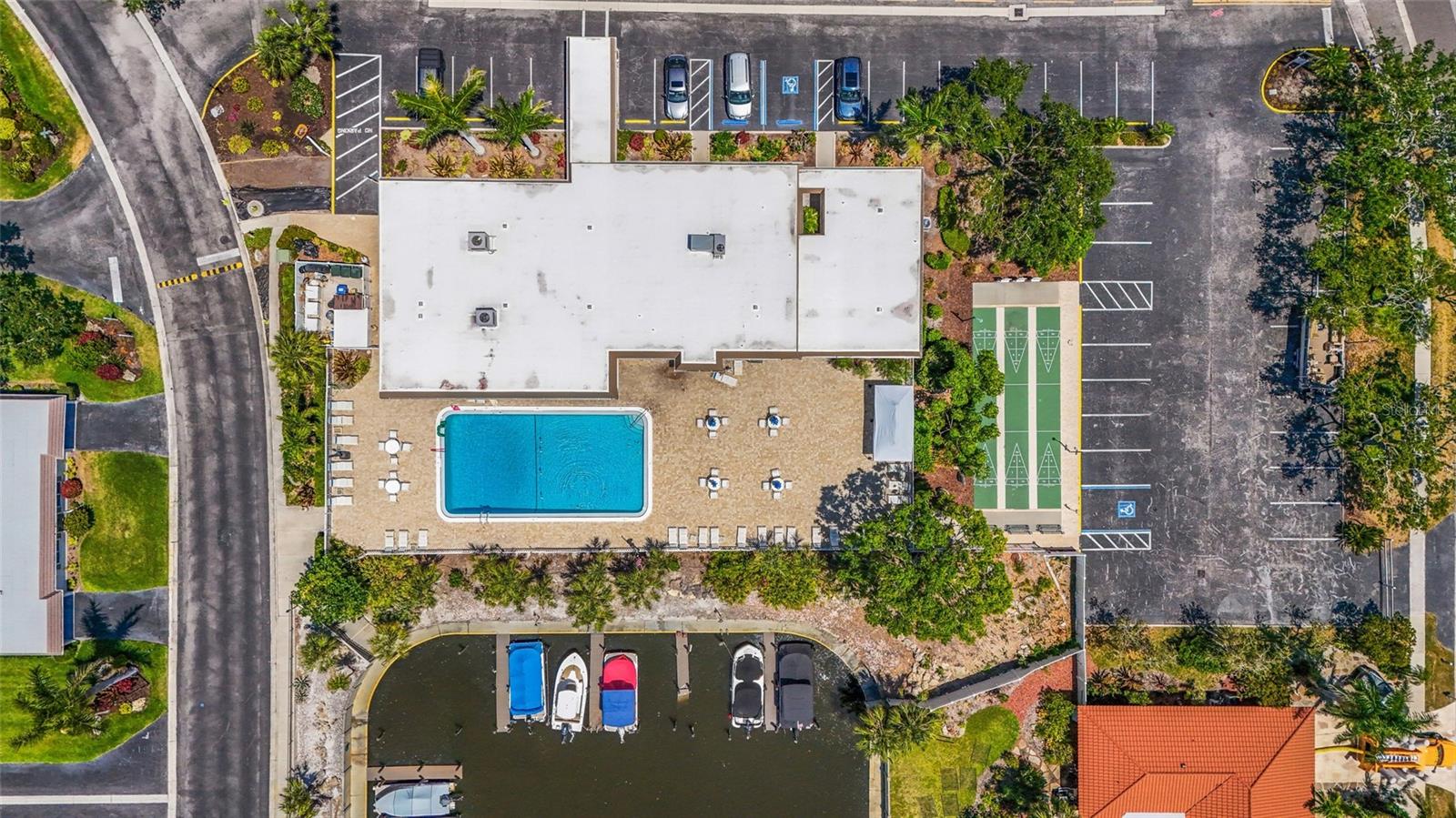 STRATHMORE RIVERSIDE - Residential