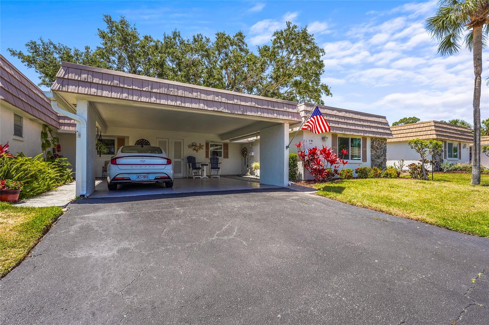 STRATHMORE RIVERSIDE - Residential