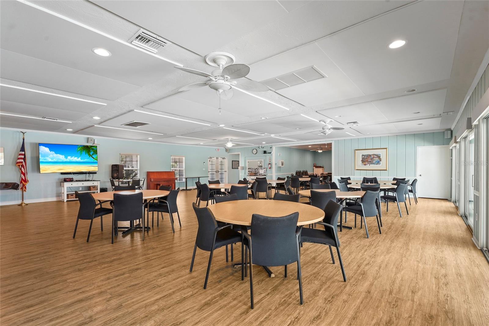 STRATHMORE RIVERSIDE - Residential