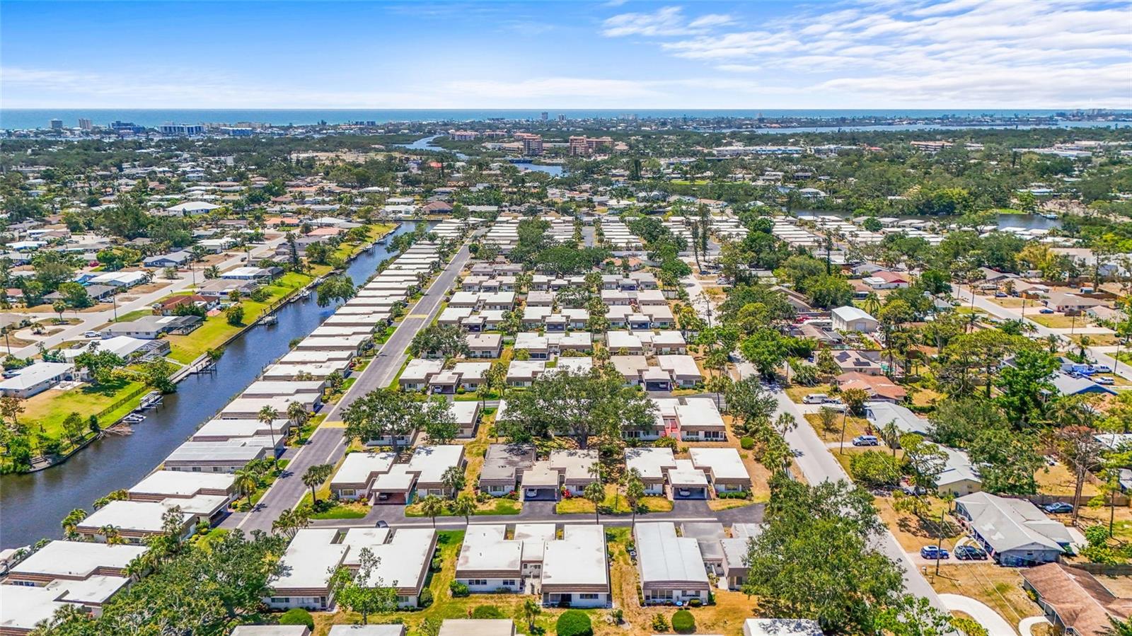 STRATHMORE RIVERSIDE - Residential