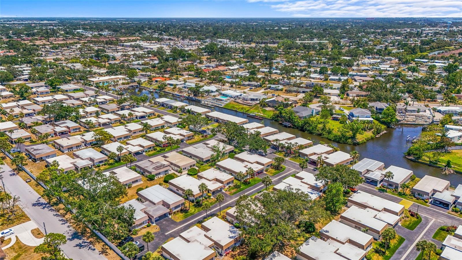 STRATHMORE RIVERSIDE - Residential