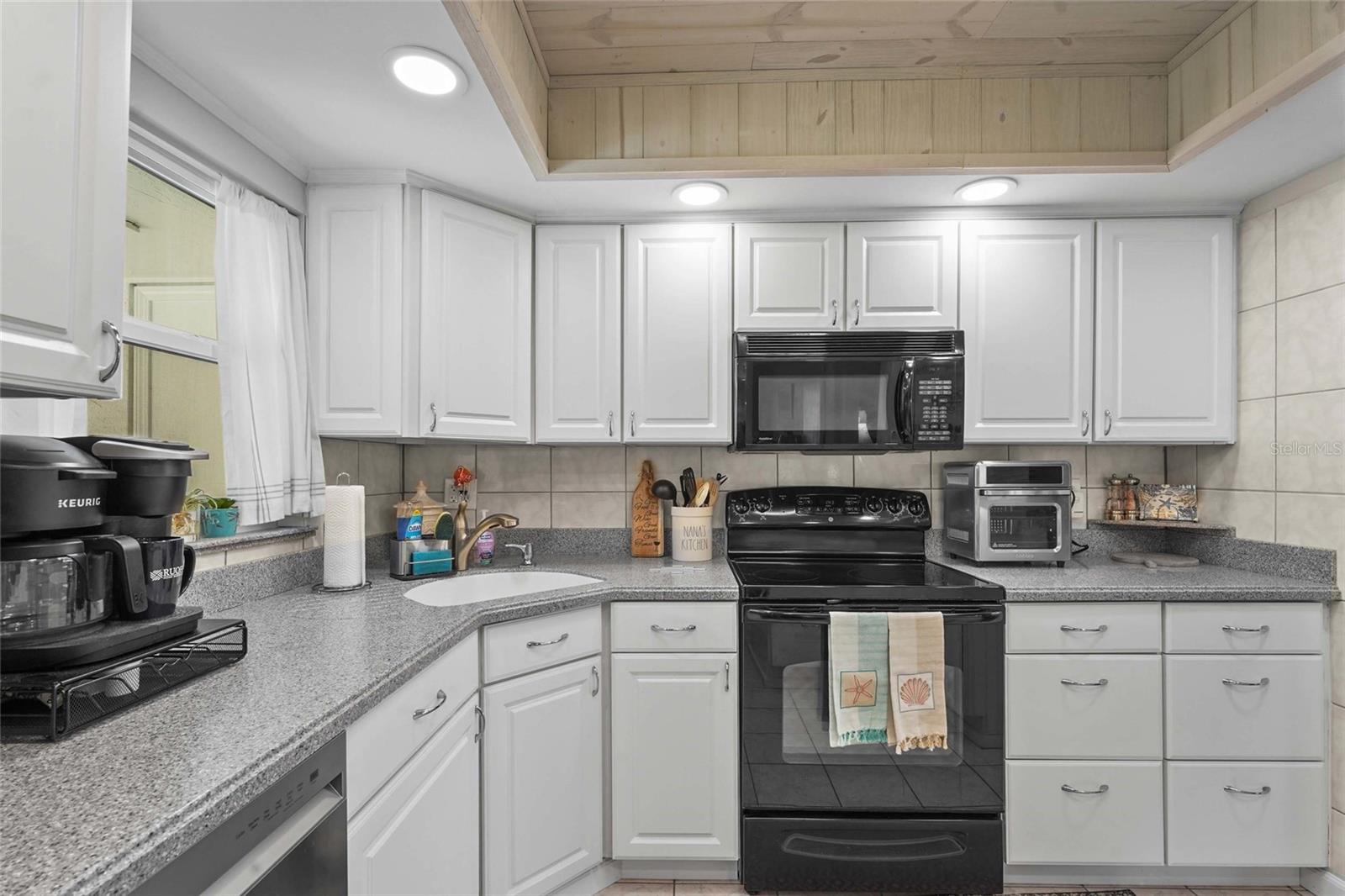 STRATHMORE RIVERSIDE - Residential