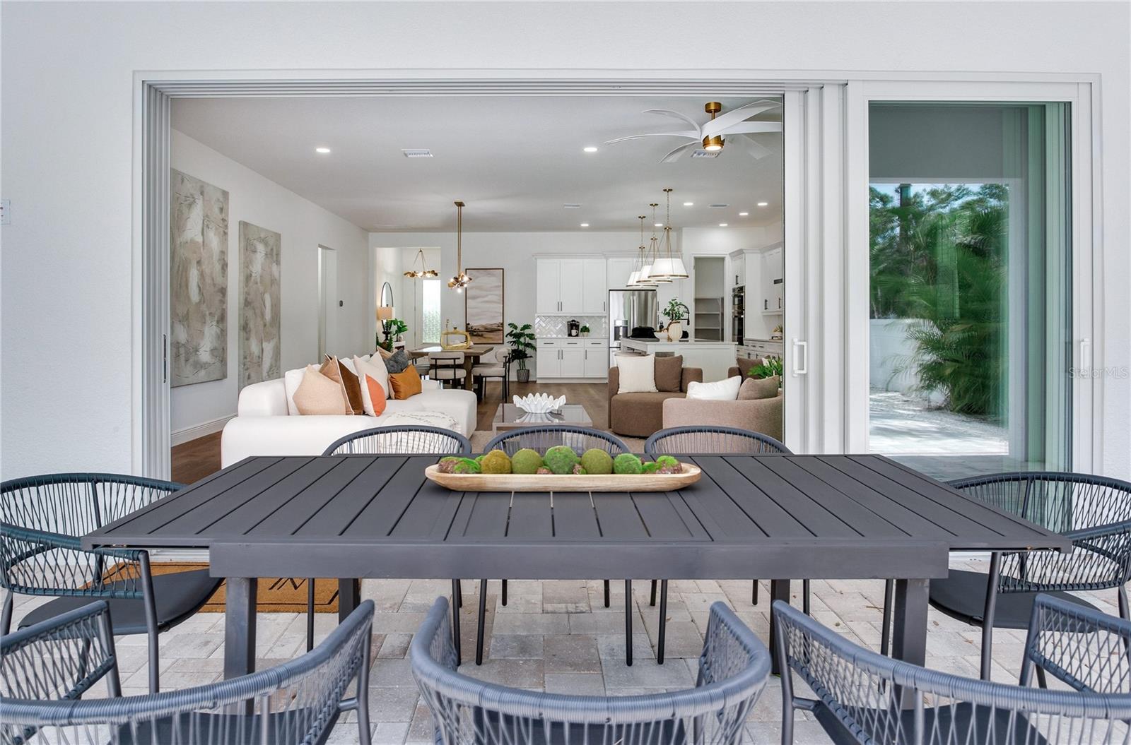 VETERAN CITY - Residential