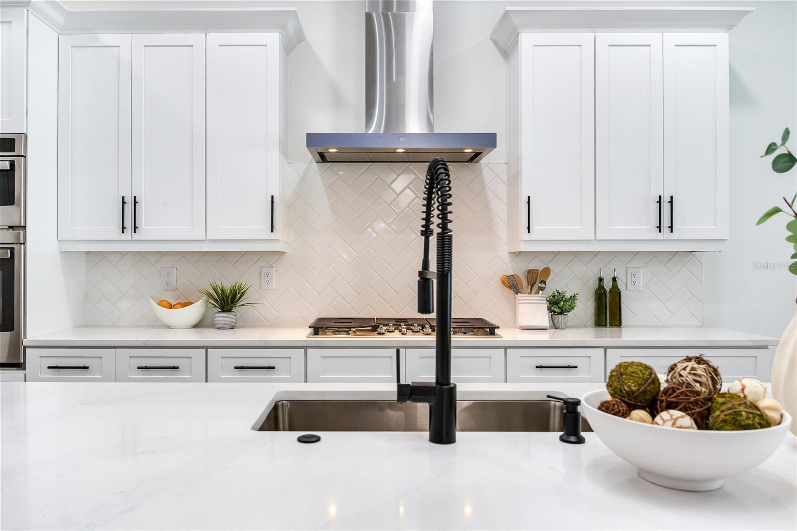 VETERAN CITY - Residential