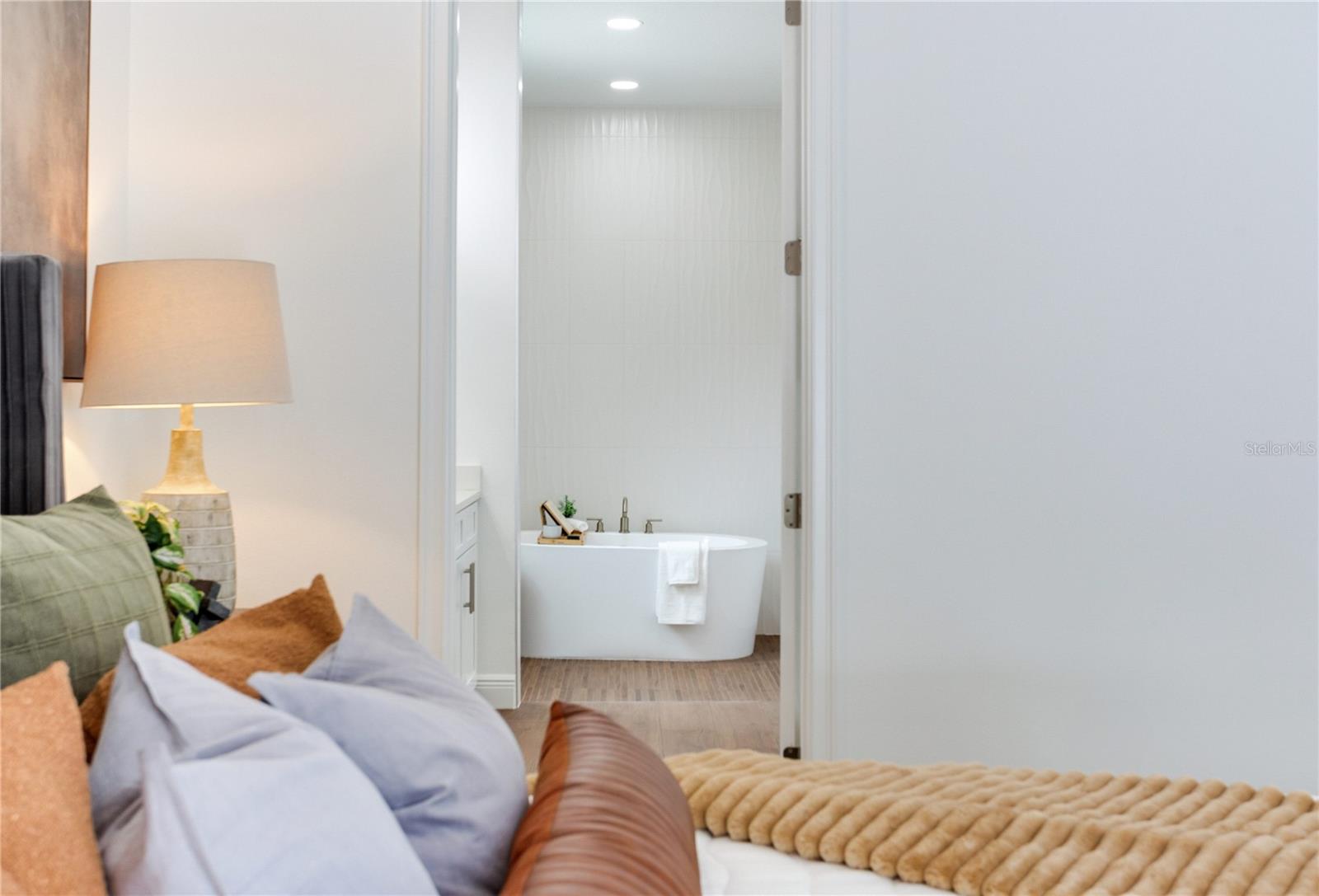 VETERAN CITY - Residential