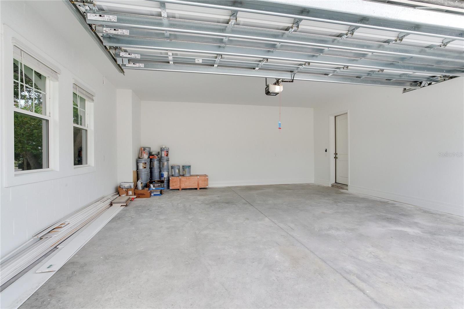 VETERAN CITY - Residential