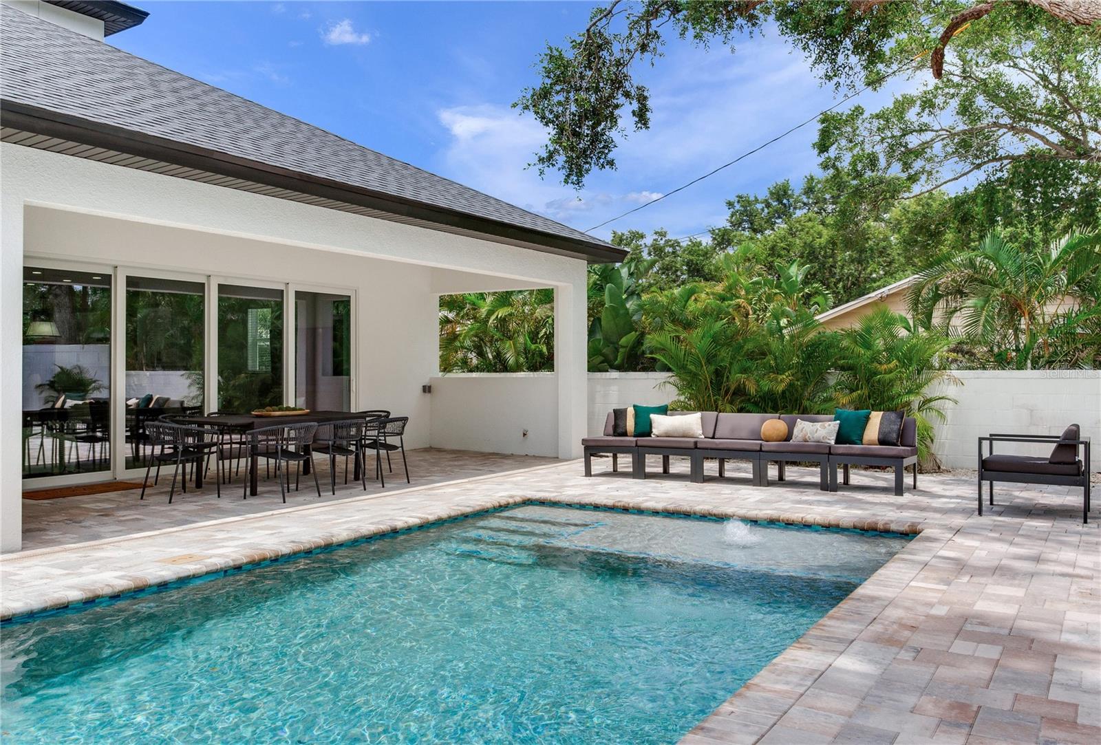 VETERAN CITY - Residential