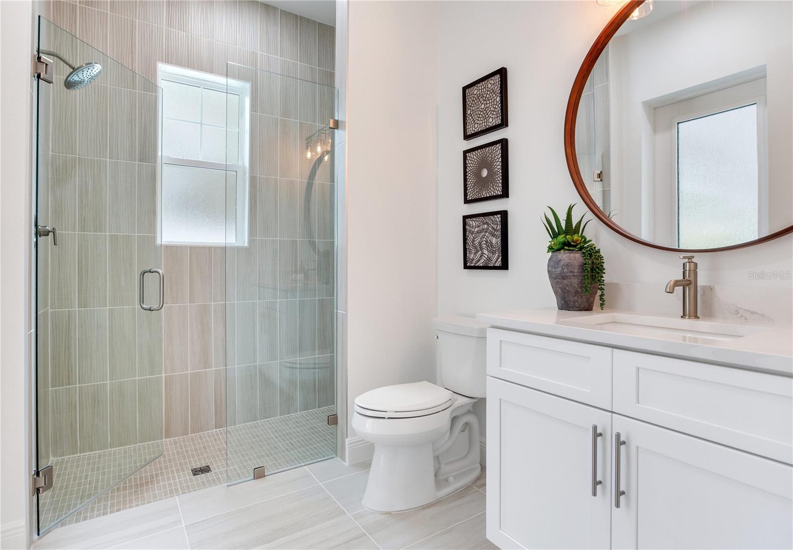 VETERAN CITY - Residential