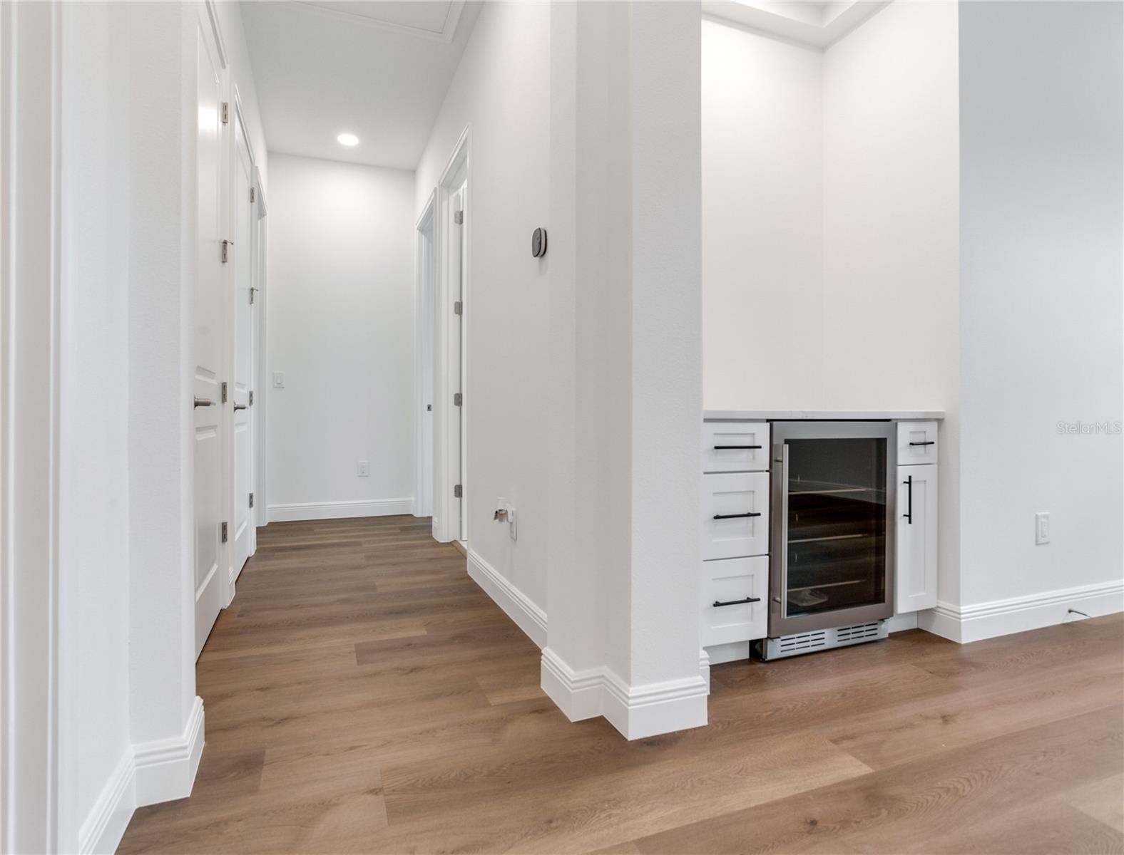 VETERAN CITY - Residential