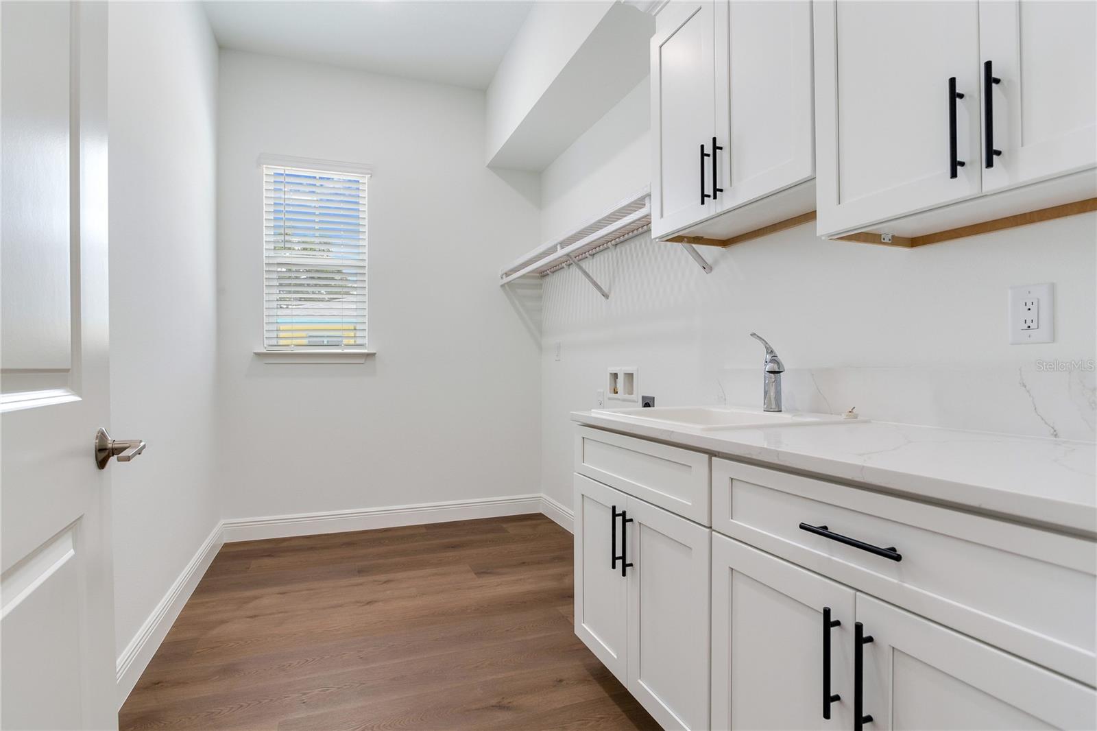 VETERAN CITY - Residential