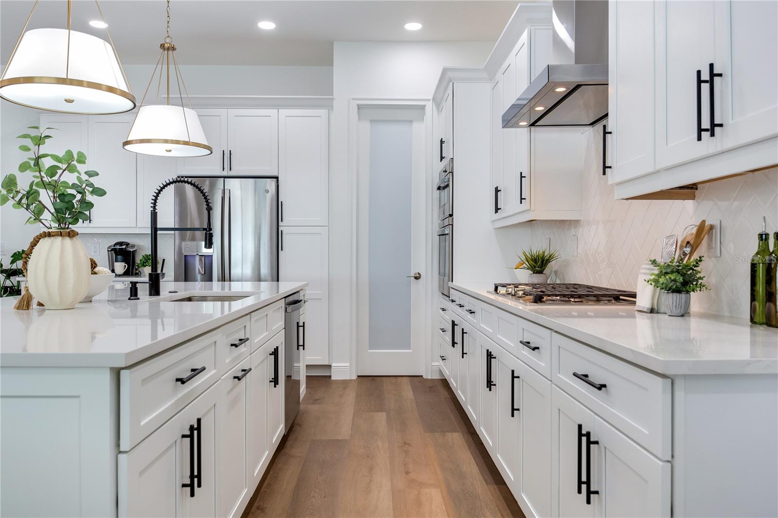 VETERAN CITY - Residential