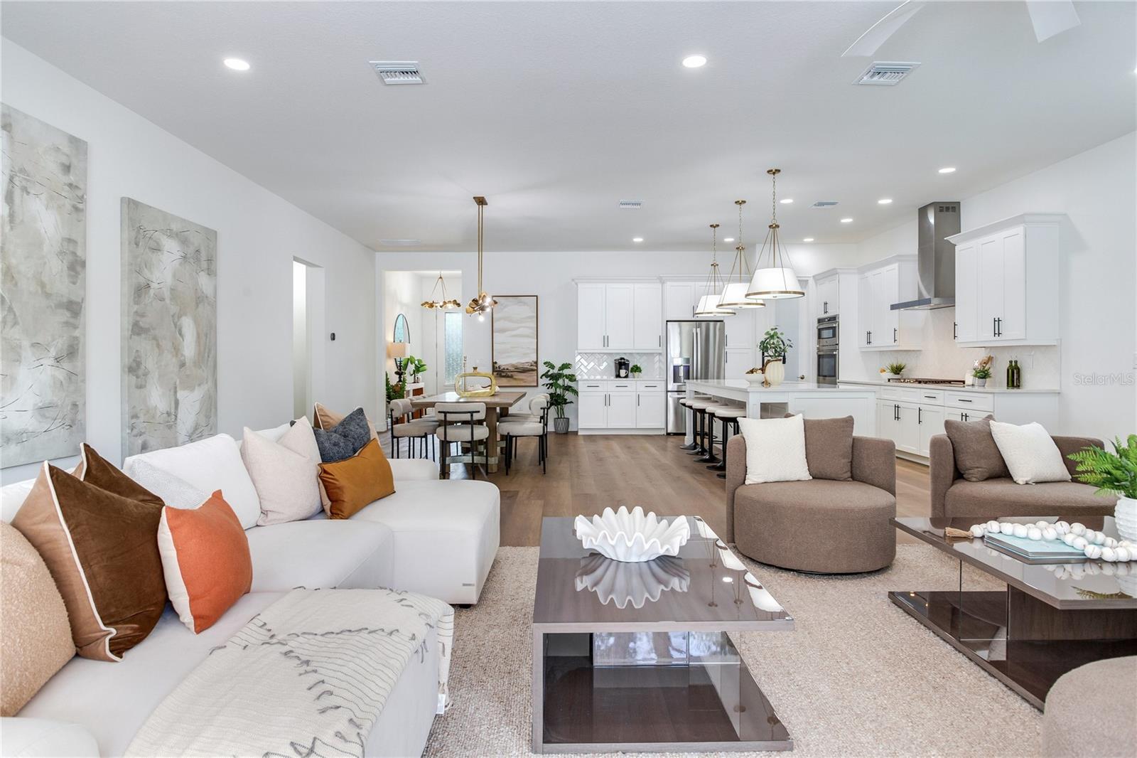 VETERAN CITY - Residential