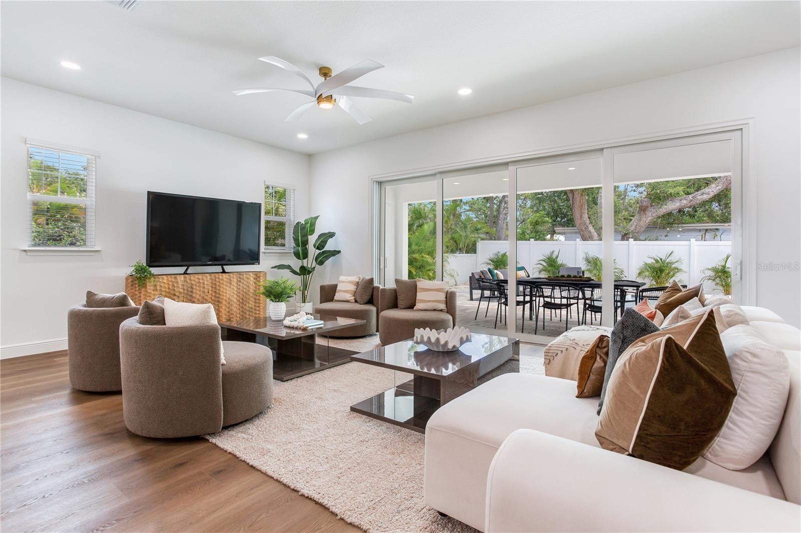 VETERAN CITY - Residential