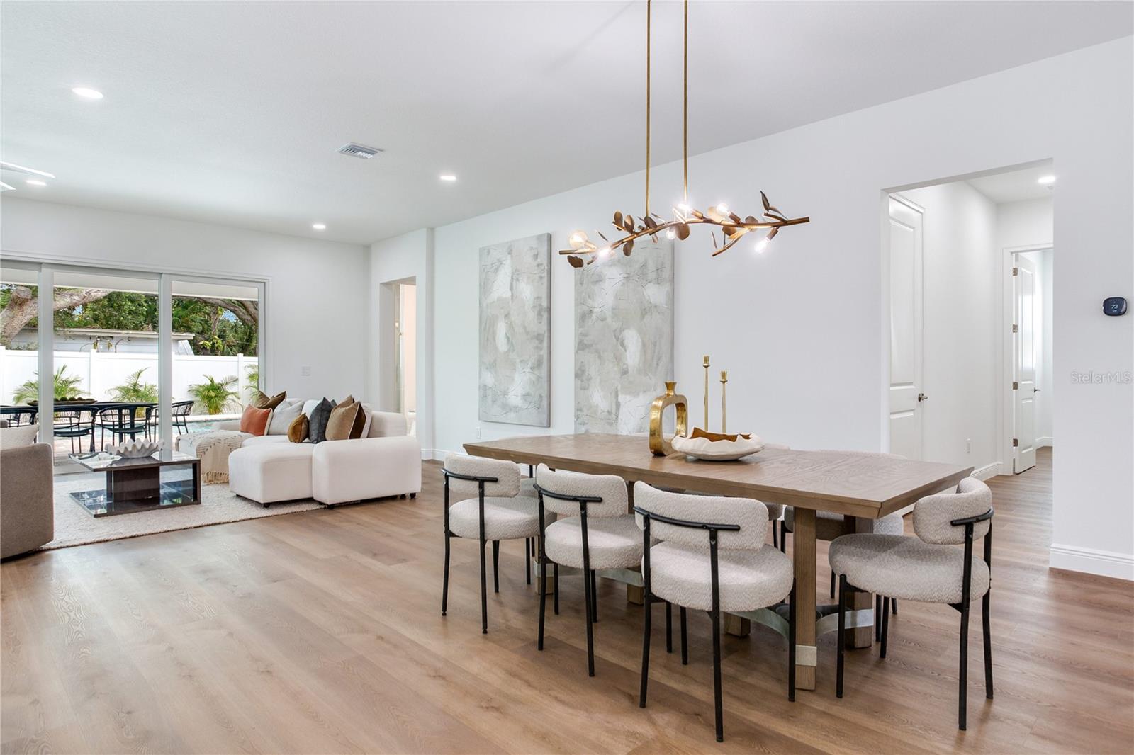 VETERAN CITY - Residential