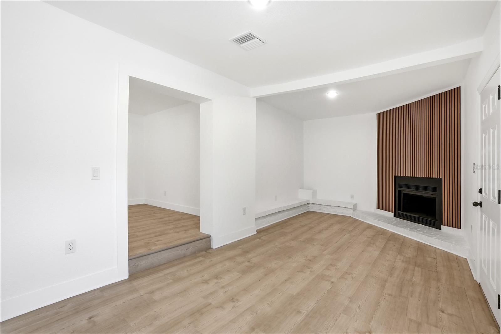 FLA LAND & COLONIZATION COS ADD TO SOUTH SANFORD - Residential