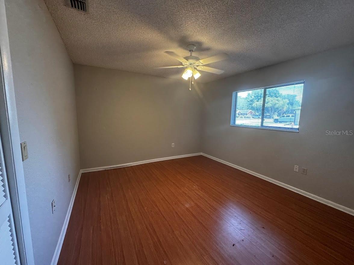 SPRING HILL - Residential Lease