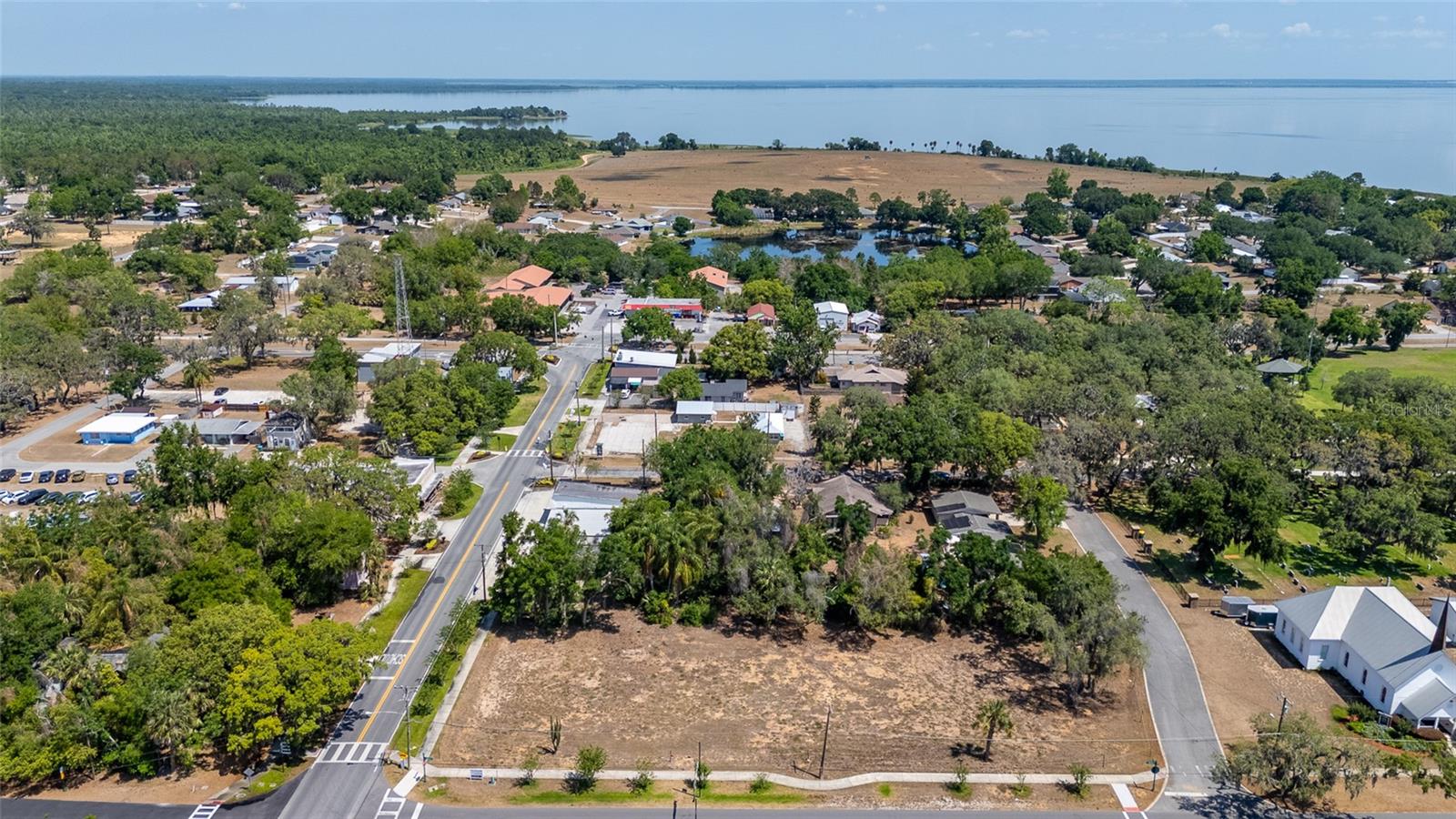 MONTEVERDE - Residential