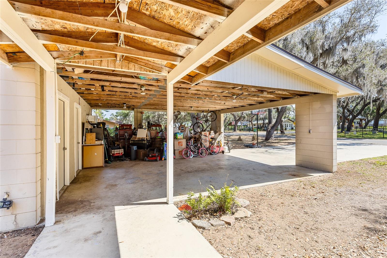 MONTEVERDE - Residential