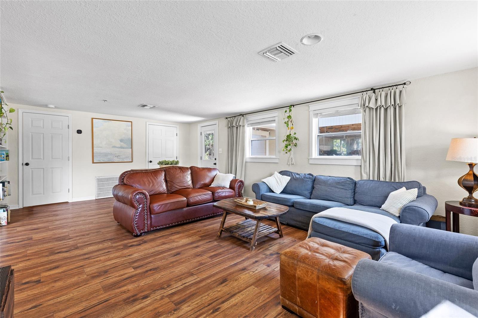 17409 DIVISION STREET