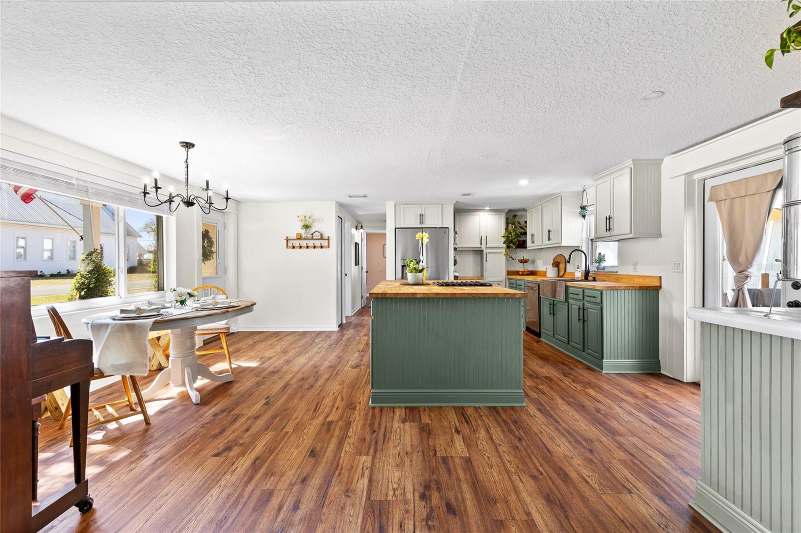 MONTEVERDE - Residential