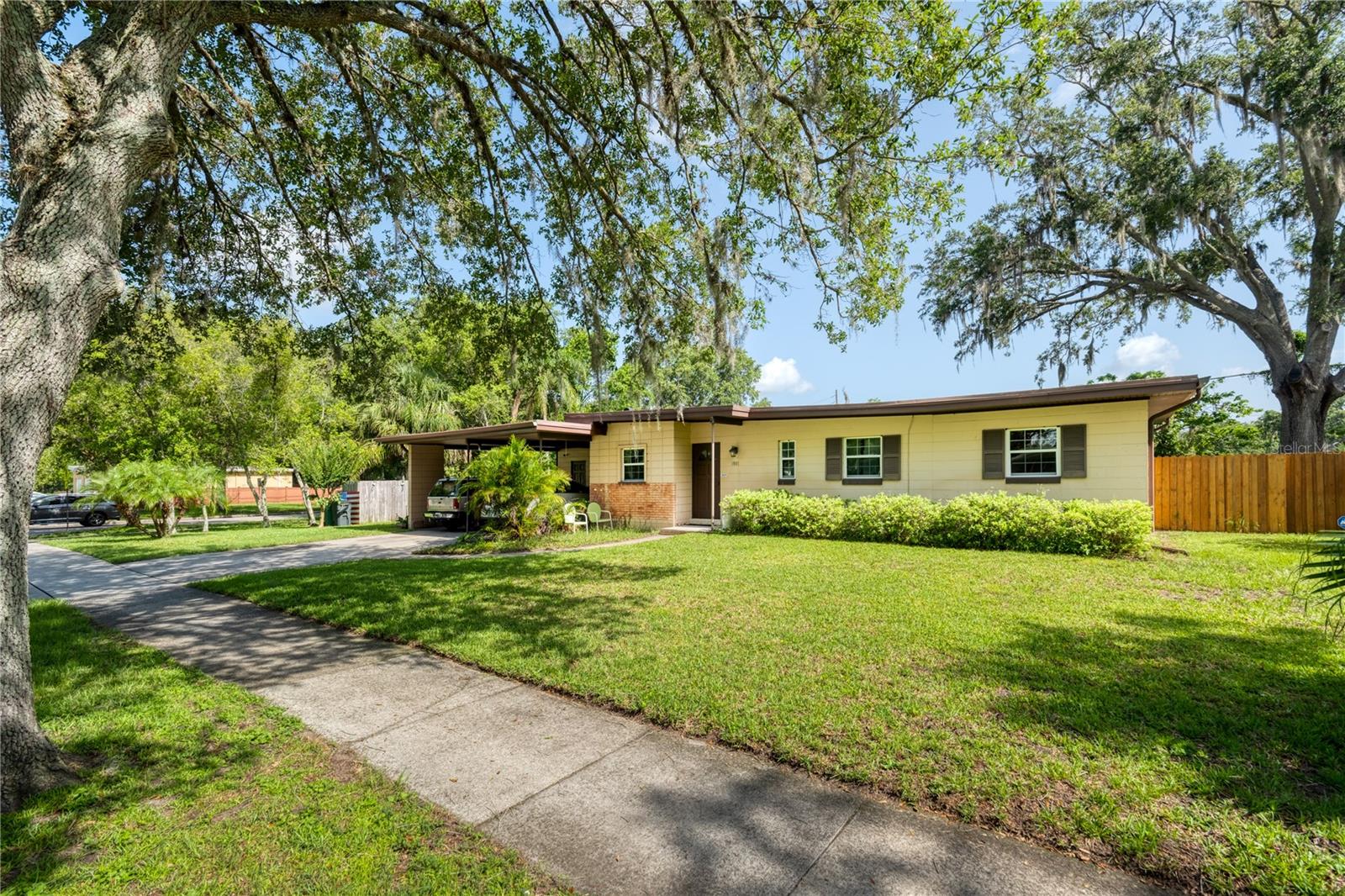1901 LOCH BERRY ROAD