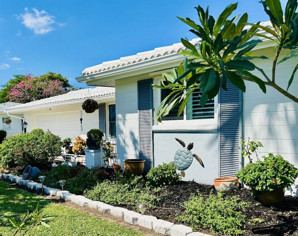Photo of 341 Pine Tree Road, Venice, FL 34293 (MLS # TB8434735)