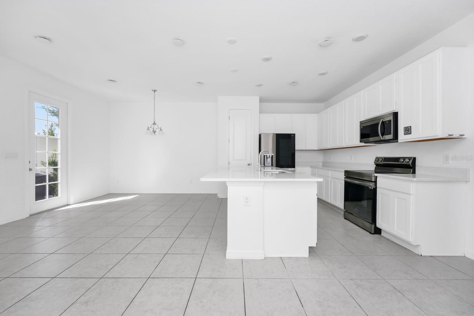 771 LONGBOAT DRIVE