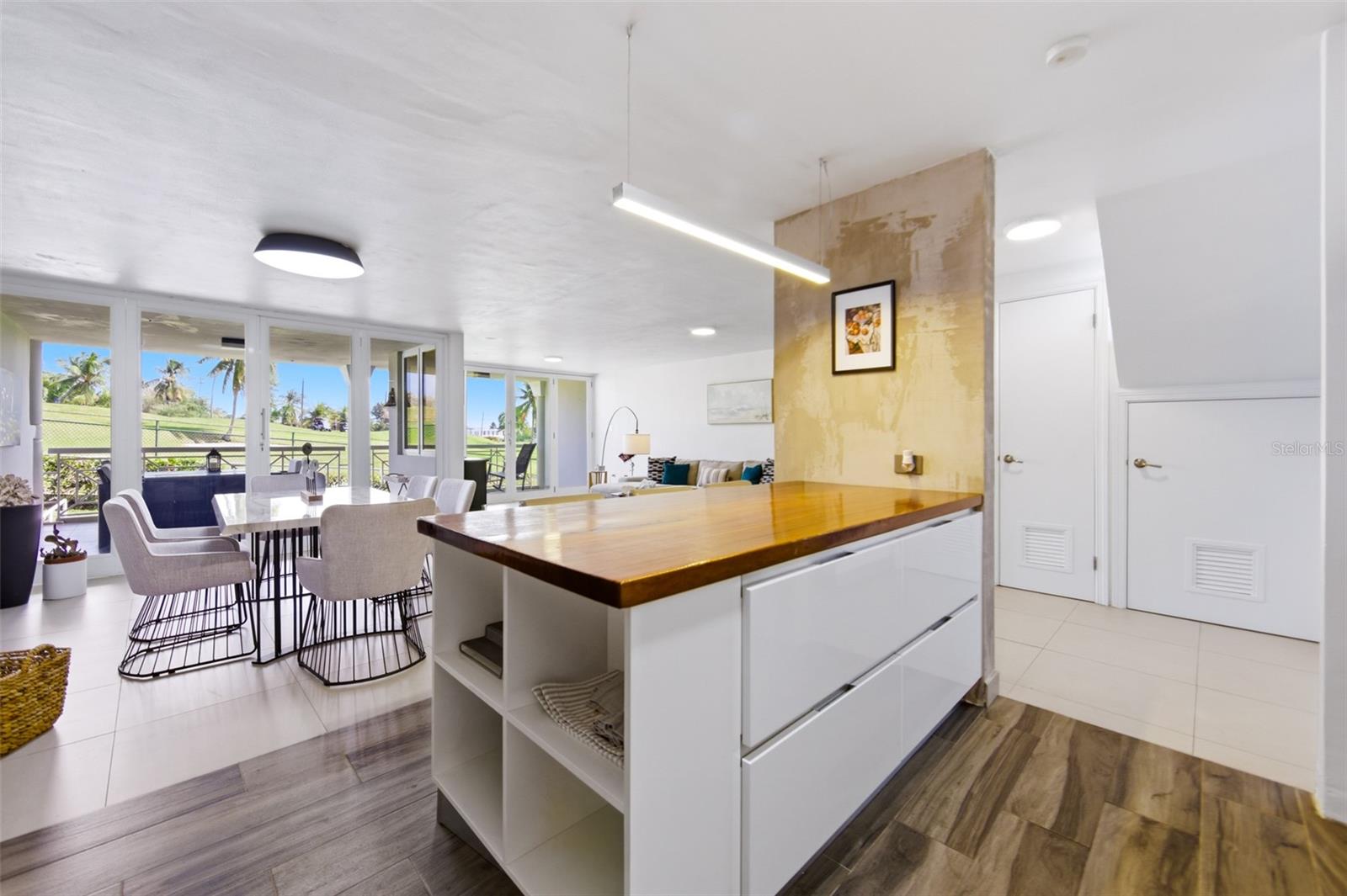 COSTA DORADA VILLAS - Residential