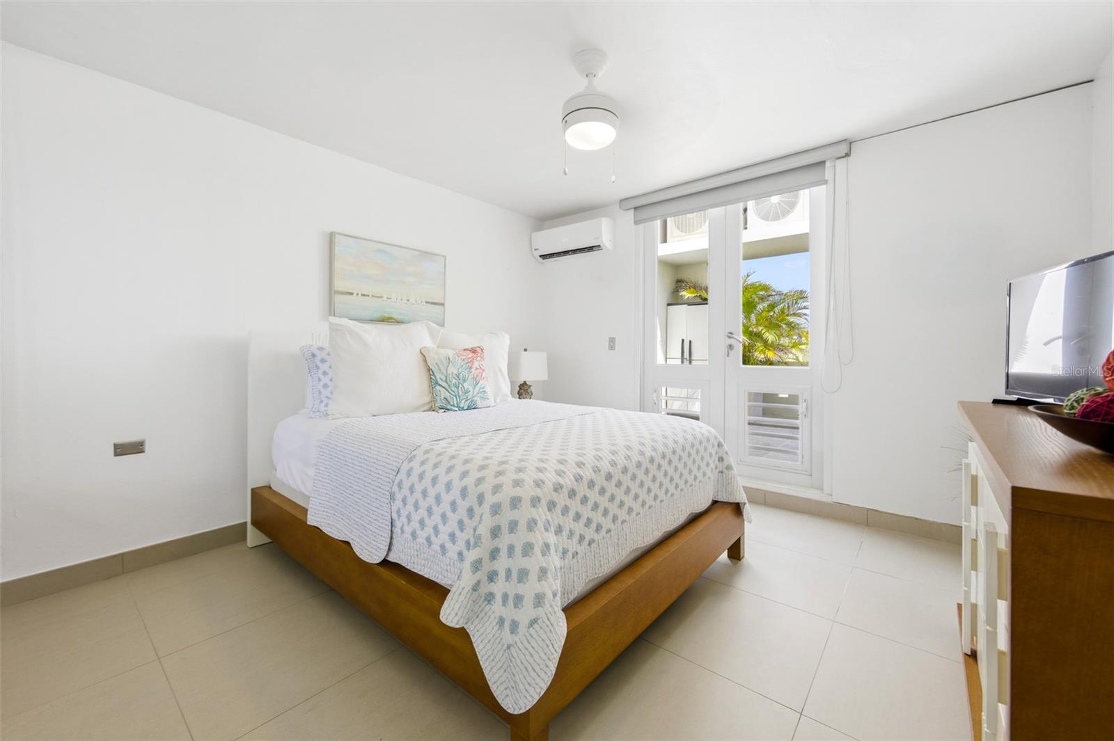 COSTA DORADA VILLAS - Residential