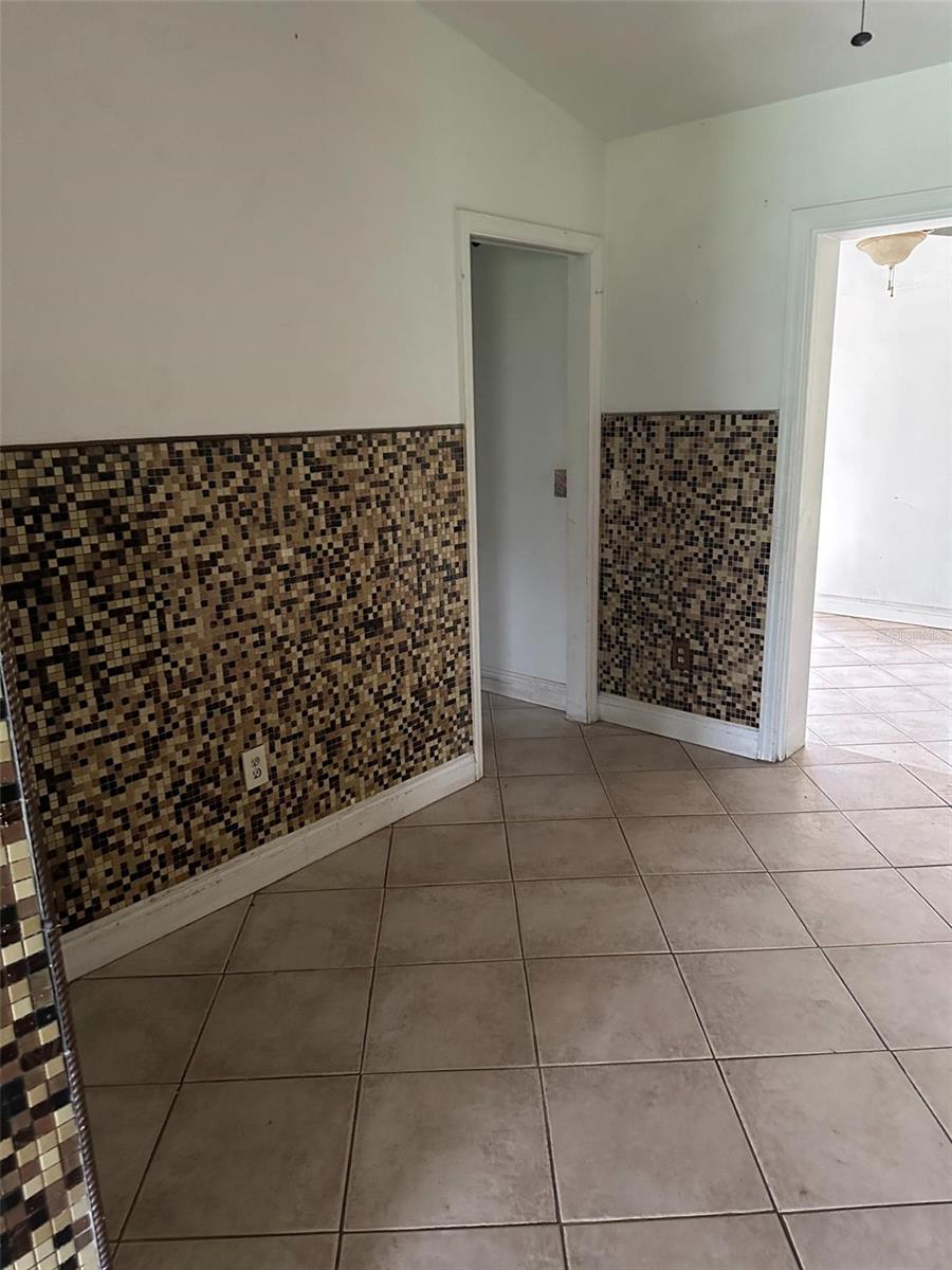 ROLLING GREEN ACRES - Residential