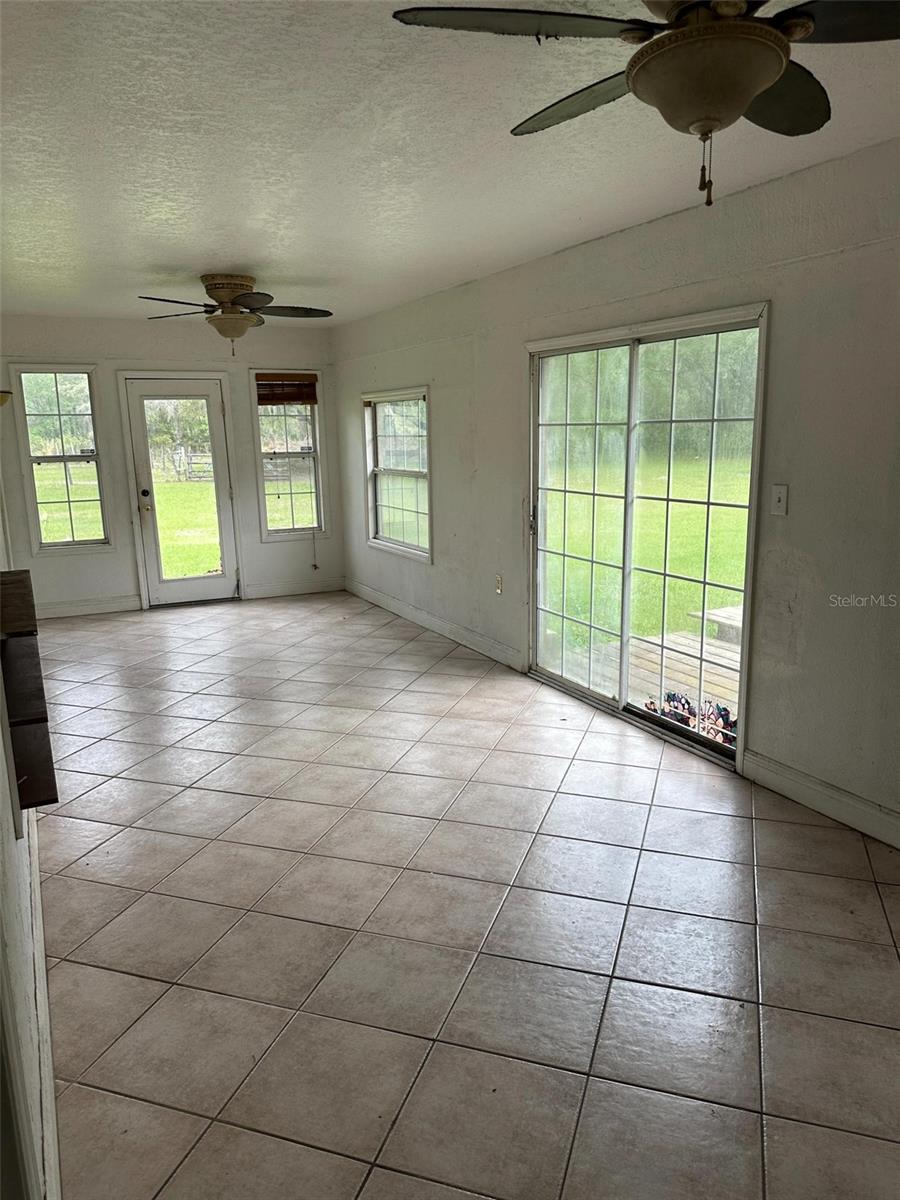 ROLLING GREEN ACRES - Residential