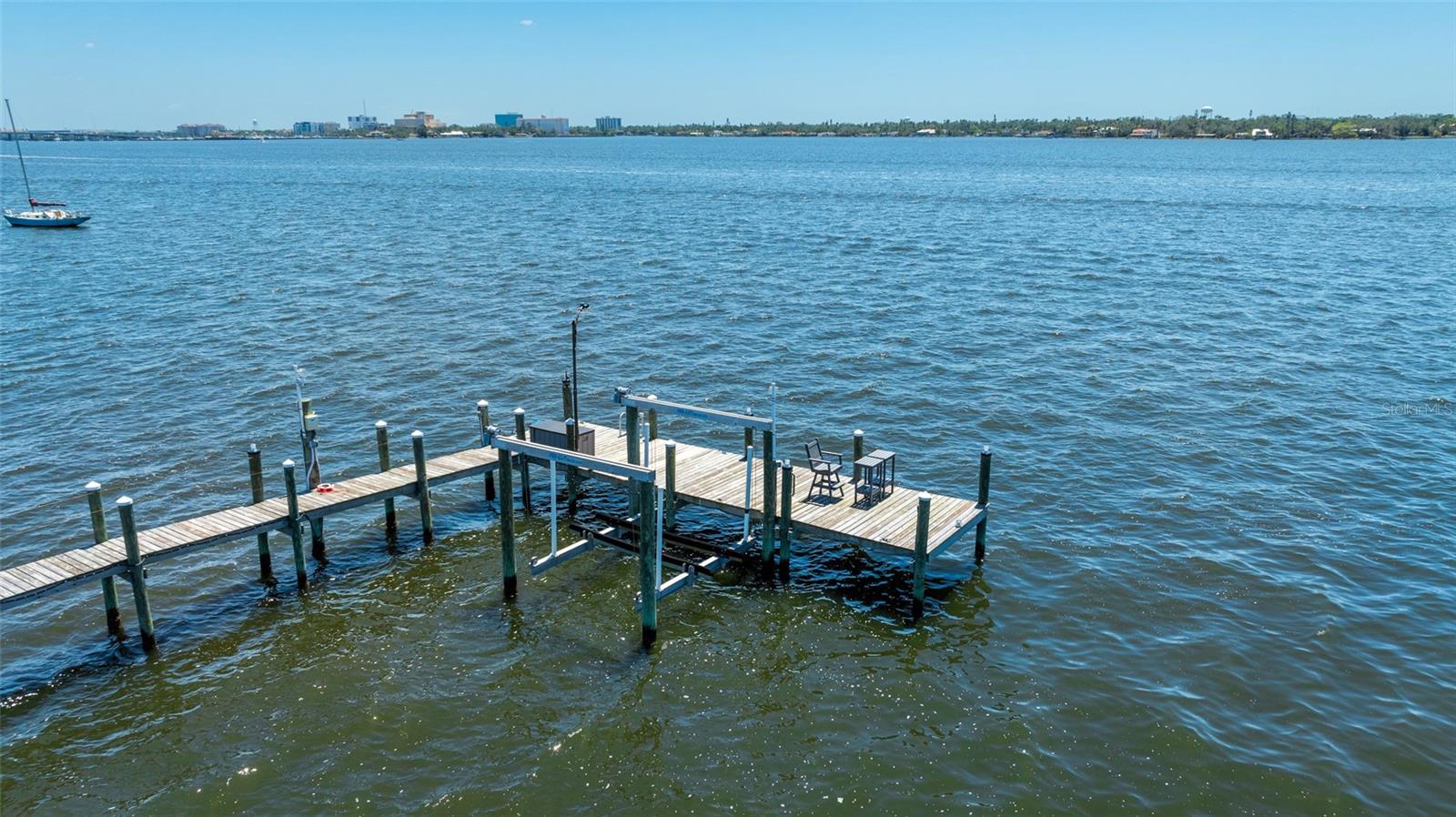 RICHARDS ADD TO PALMETTO - Residential